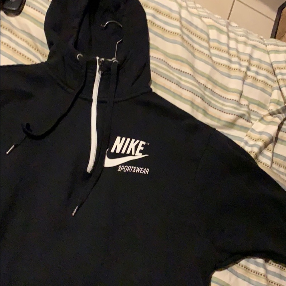 Nike sweater